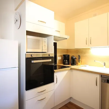 F2 Avec Parking, Proche Commodites Et Thermes - Fr-1-415-179 Апартаменты Ле-Мон-Дор