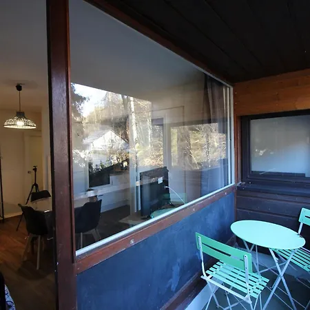 F2 Avec Parking, Proche Commodites Et Thermes - Fr-1-415-179